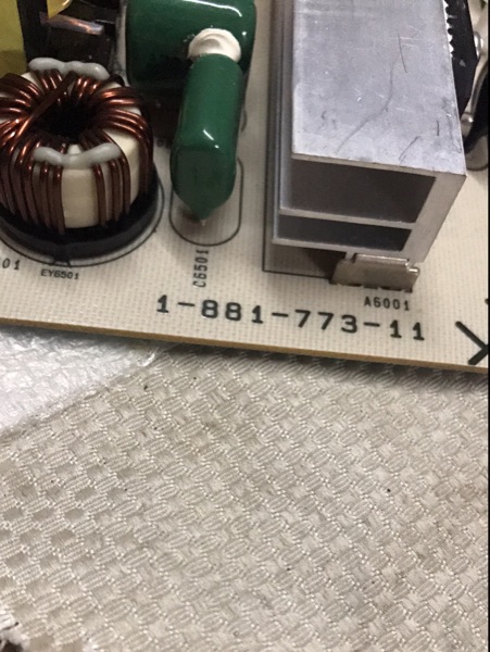 Sony 1-881-773-11 1-881-773-12 APS-262 (CH) Netzteil