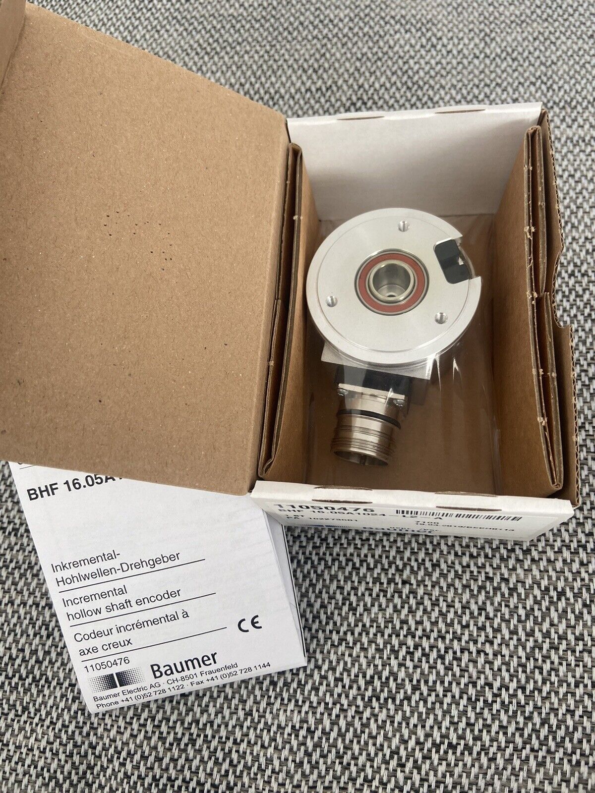 Neuer Original Baumer Hohlwelle Encoder 11050476 BHF 16.05A1024-L2-A