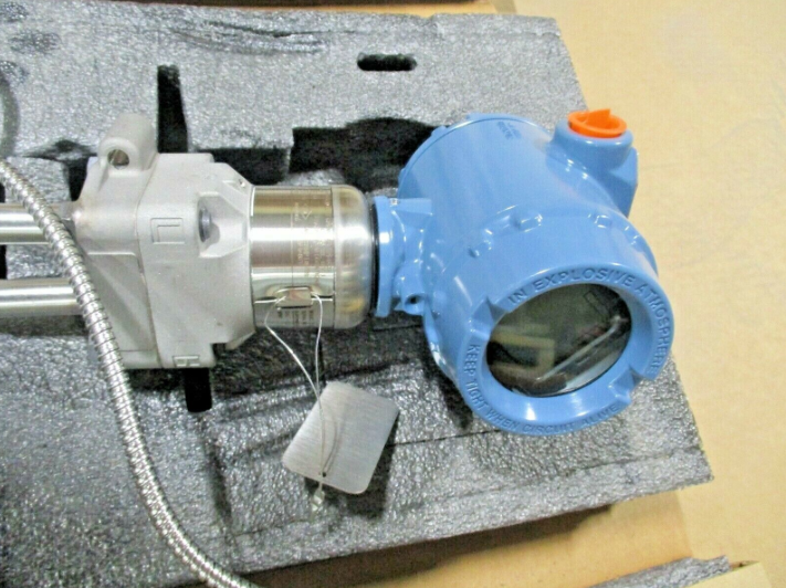 ROSEMOUNT SENDER 3051SAL2CD2AA1A60CGDFFG1DAA3B4E5M5Q4Q15, 2" 150 FLANSCH