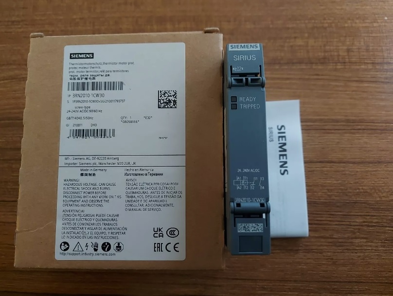 Siemens 3RN2010-1CW30 Thermistor motor protection relay Compact evaluation unit