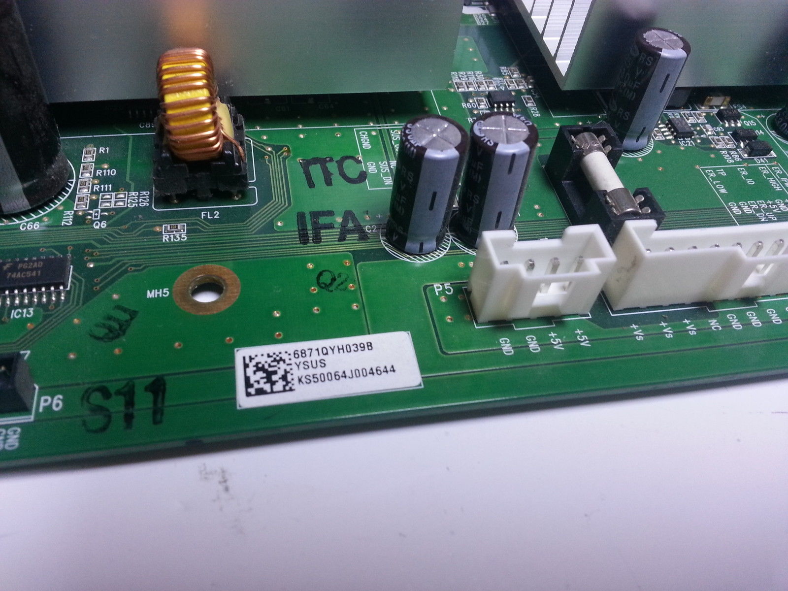 6871QYH039B 6871QYH039C 6870QYC104D YSUS Z50PX2D