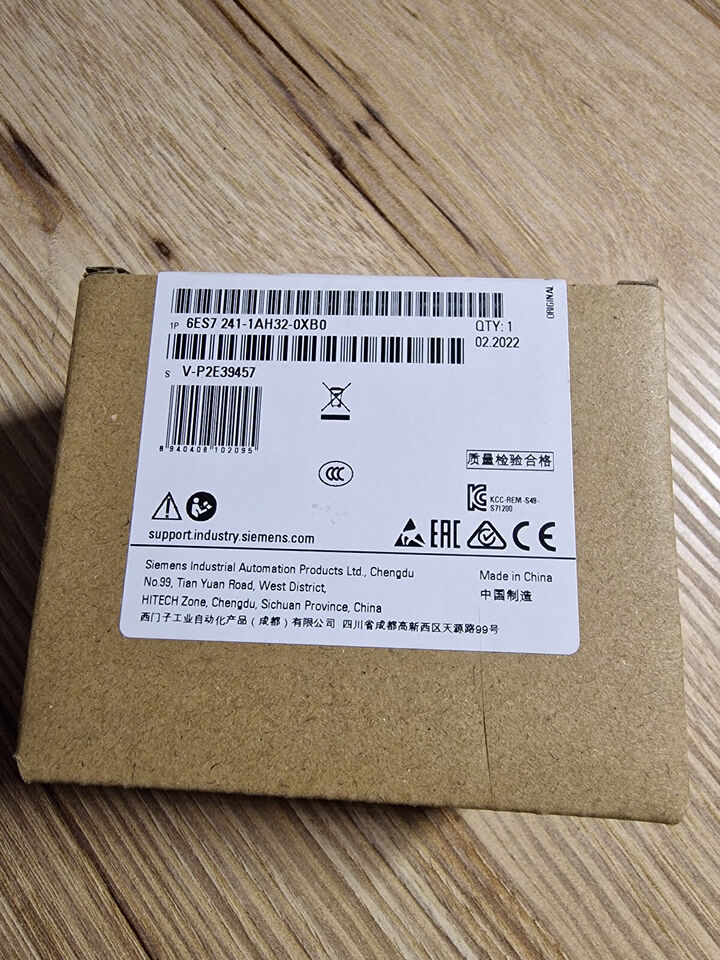 Siemens 6ES7241-1AH32-0XB0 SIMATIC S7-1200 CM1241 Kommunikationsmodul, 1-Ch, RS-232