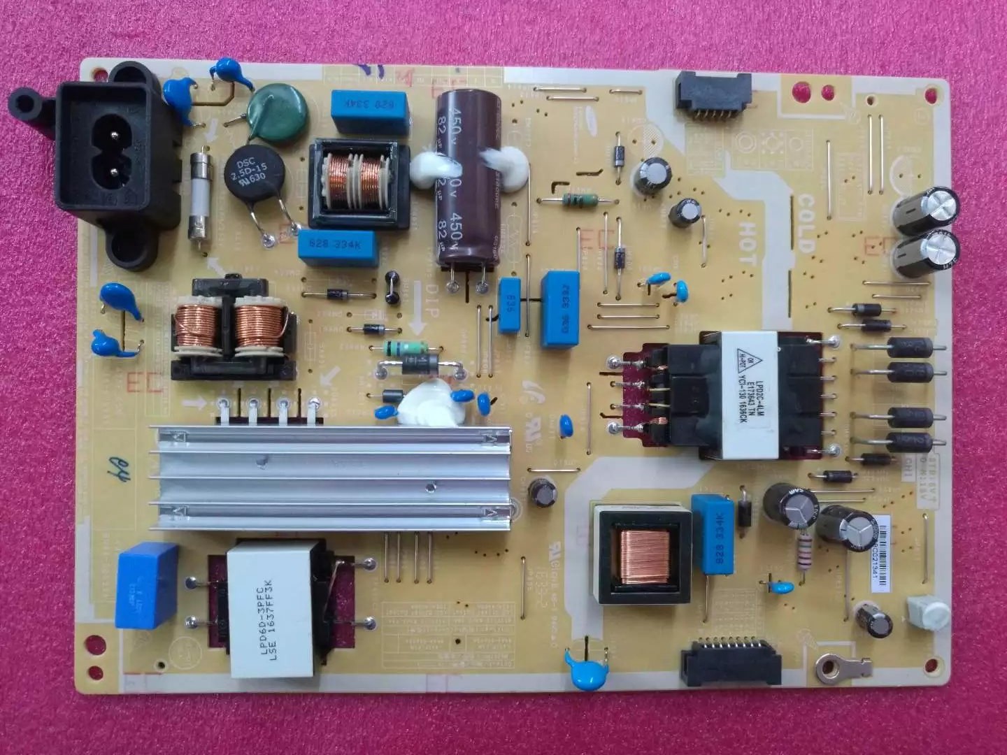 Neues BN44-00698A / L42SF_ESM Netzteil für Samsung UE40J5100