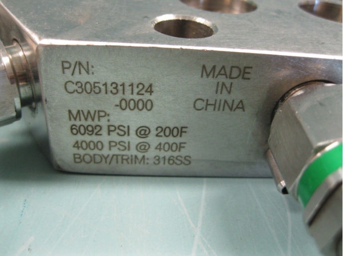 Emerson Rosemount C305131124-000 Koplanar-Verteilertransmitter mit 5 Ventilen