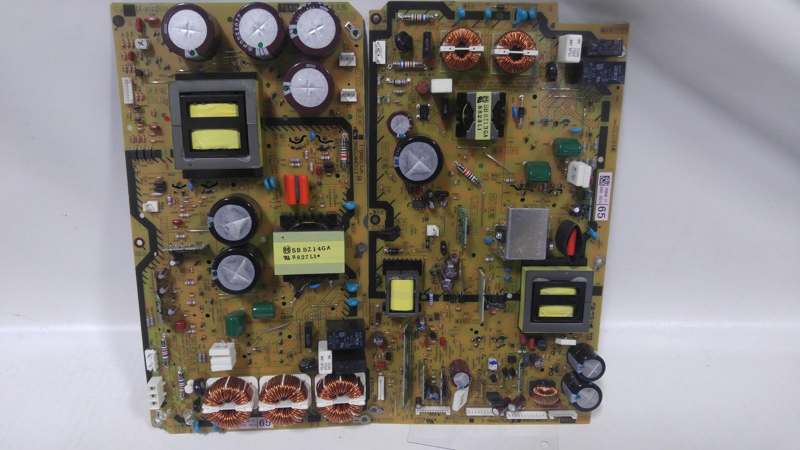 Panasonic ETX2MM706NGN Netzteil für Th-65pz850u La3051