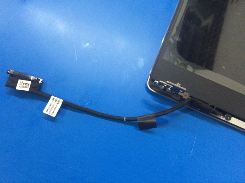 15.6-Zoll-4K-LCD-Bildschirm + Touchscreen-Digitizer mit vollst?ndiger Baugruppe für Dell XPS 9560 3840x2160