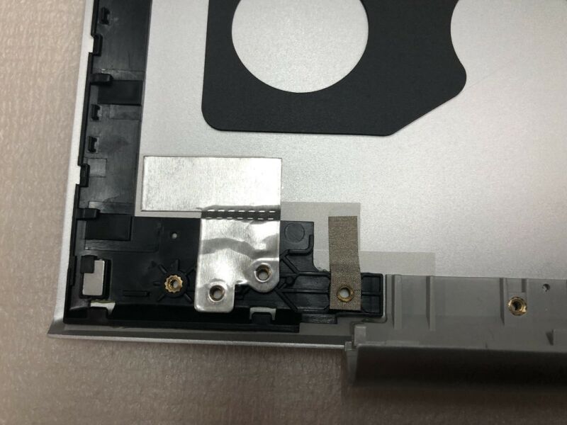 NEU Lenovo IdeaPad U530-Touch 15.6 LCD-Rückseite 90204054 3CLZBLCLV10