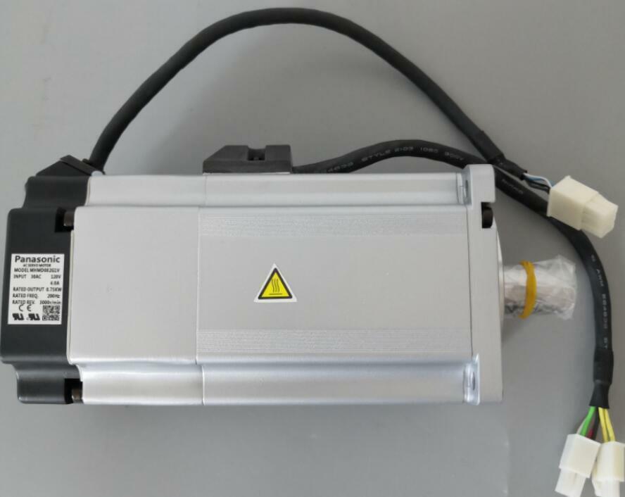 Neuer PANASONIC MHMJ082G1V 0,75kW 3000U/min AC-Servomotor