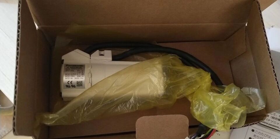 Neuer AC-Servomotor der Serie MSMA012P1A MINAS AIII von Panasonic