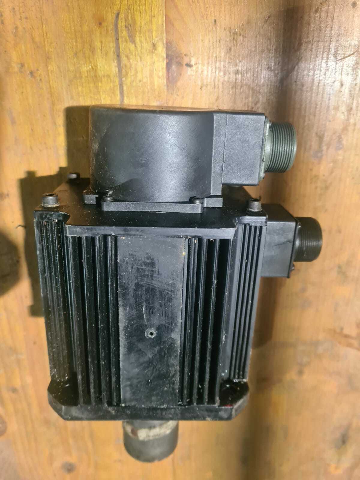 PANASONIC AC SERVO MOTOR MDM152K2C 1.5KW getestet