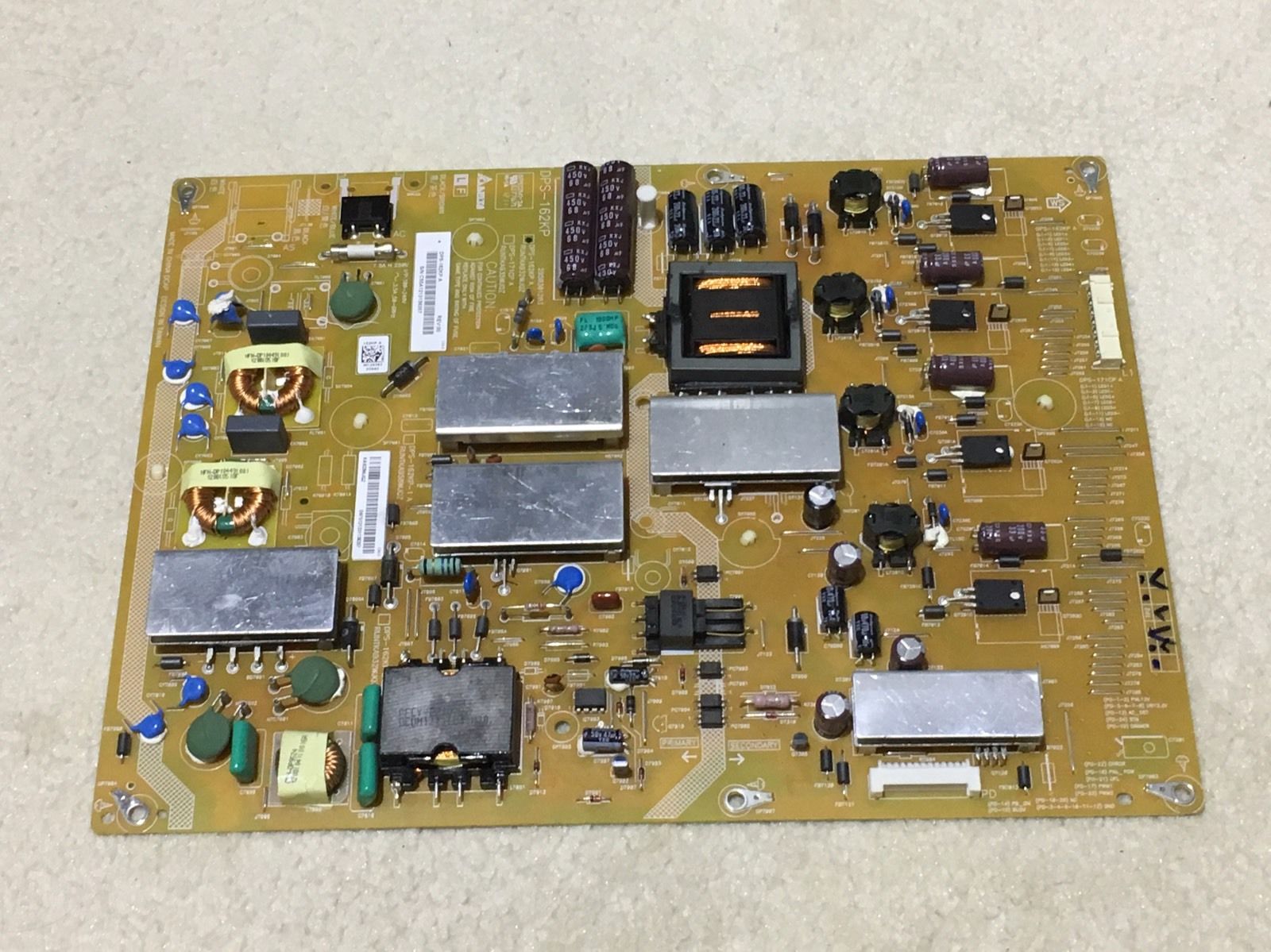 RUNTKA932WJQZ DPS-162KP A Netzteil für LC-60LE640U