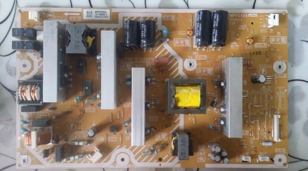 Neues TH-P50C33C Netzteil MPF6908 PCPF0273 Original