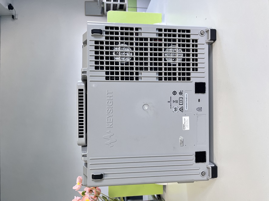 Verwendete Keysight MSOS604A High-Definition Oszilloskop 6 GHz, 4 Analog Plus 16 Digitalkanäle