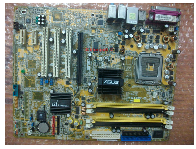 Asus P5AD2-E Premium Motherboard with Intel P4 SL7Z8