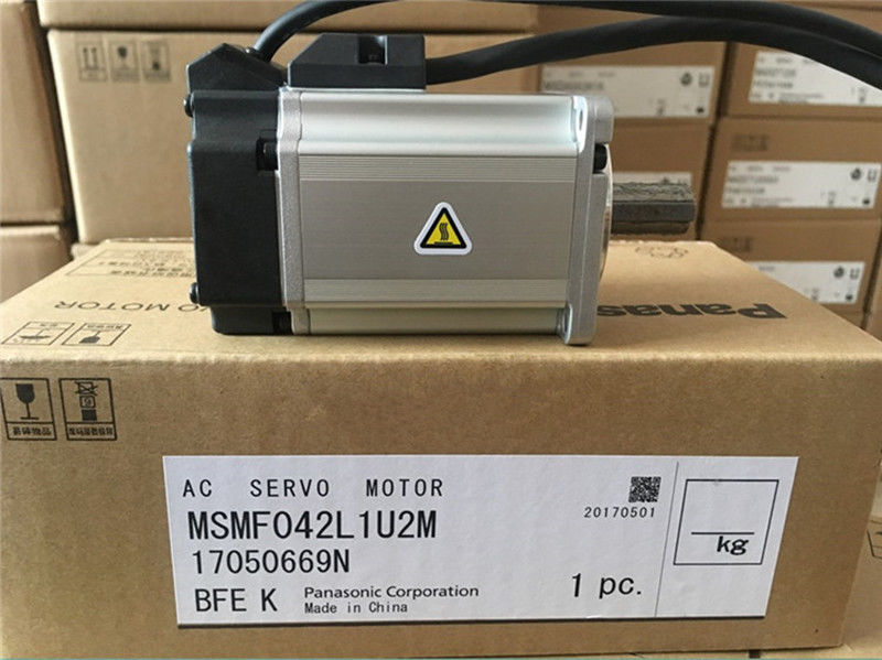 MSMF042L1U2M+MBDLT25SF AC Servo motor drive kits 60mm 400w 3000rpm 1.27N