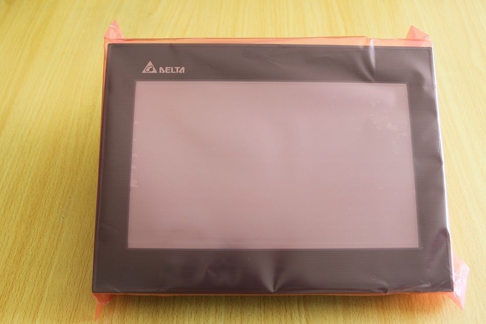 DOP-B10S615 Pantalla táctil Delta HMI 10 \"pulgadas 1024x600 nuevo en caja