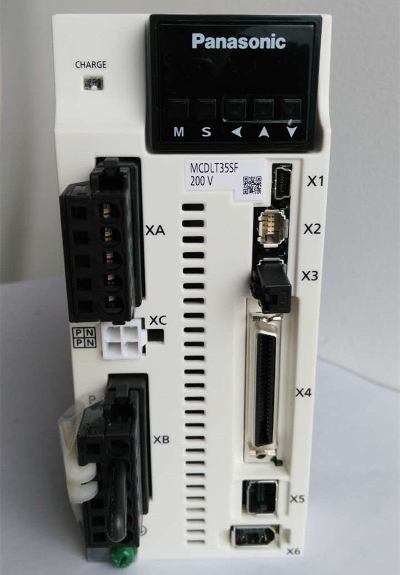 MHMF082L1U2M + MCDLT35SF AC Servomotor-Antriebssätze 80mm 750w 3000rpm 2.4Nm