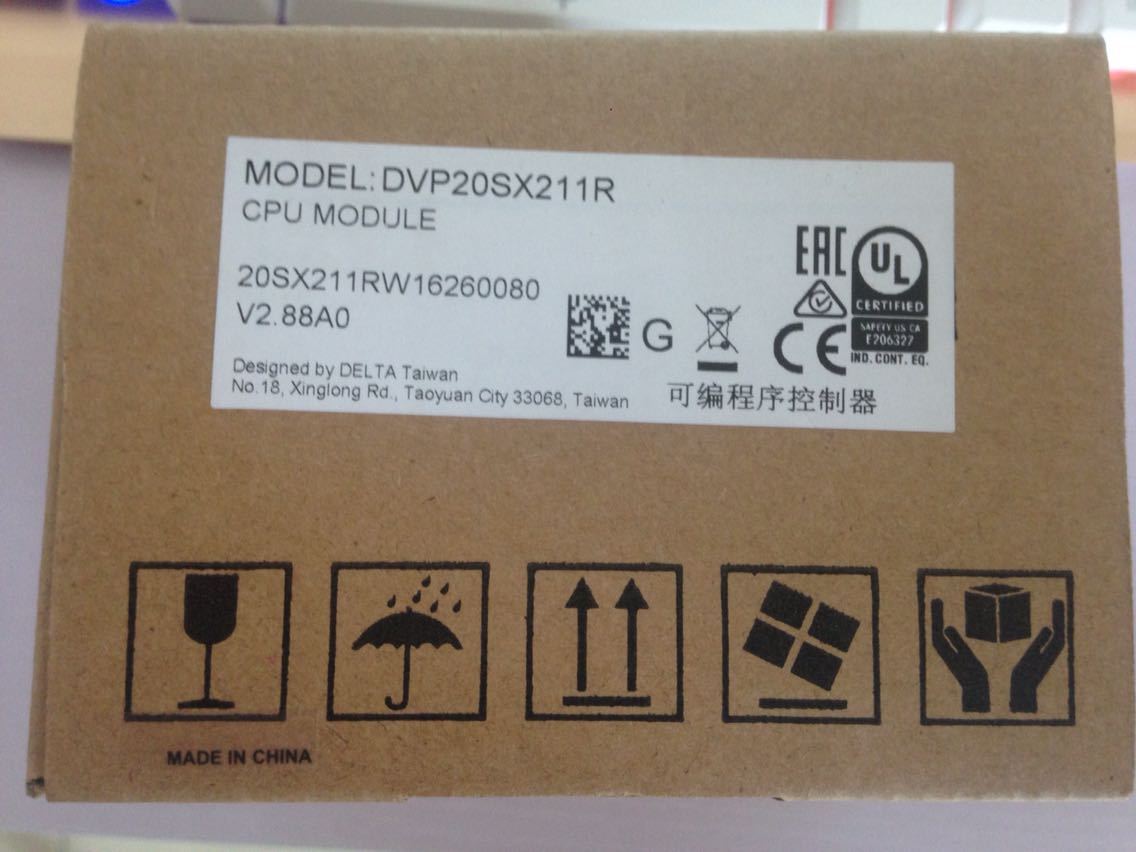 DVP20SX211R Delta SX2 Series Analog PLC DI8 AI4 DO6 Relay AO2 24VDC new
