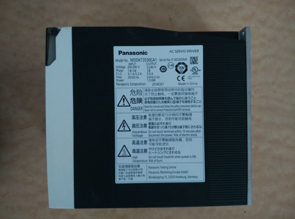 Neuer AC-Servomotortreiber der Panasonic MDDKT3530CA1 AC200V A5II-Serie
