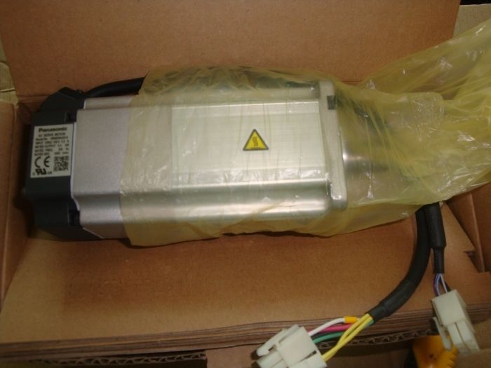MSMD042G1U A5 AC-Servomotor 400 W 3000 U/min 1,3 Nm 60 mm Rahmen AC200 V 20-bi