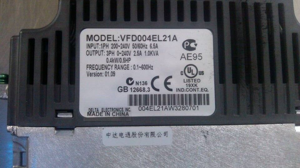 VFD004EL21A DELTA VFD Inverter Frequenzumrichter 400 W 0,5 PS 1 PHASE 220V
