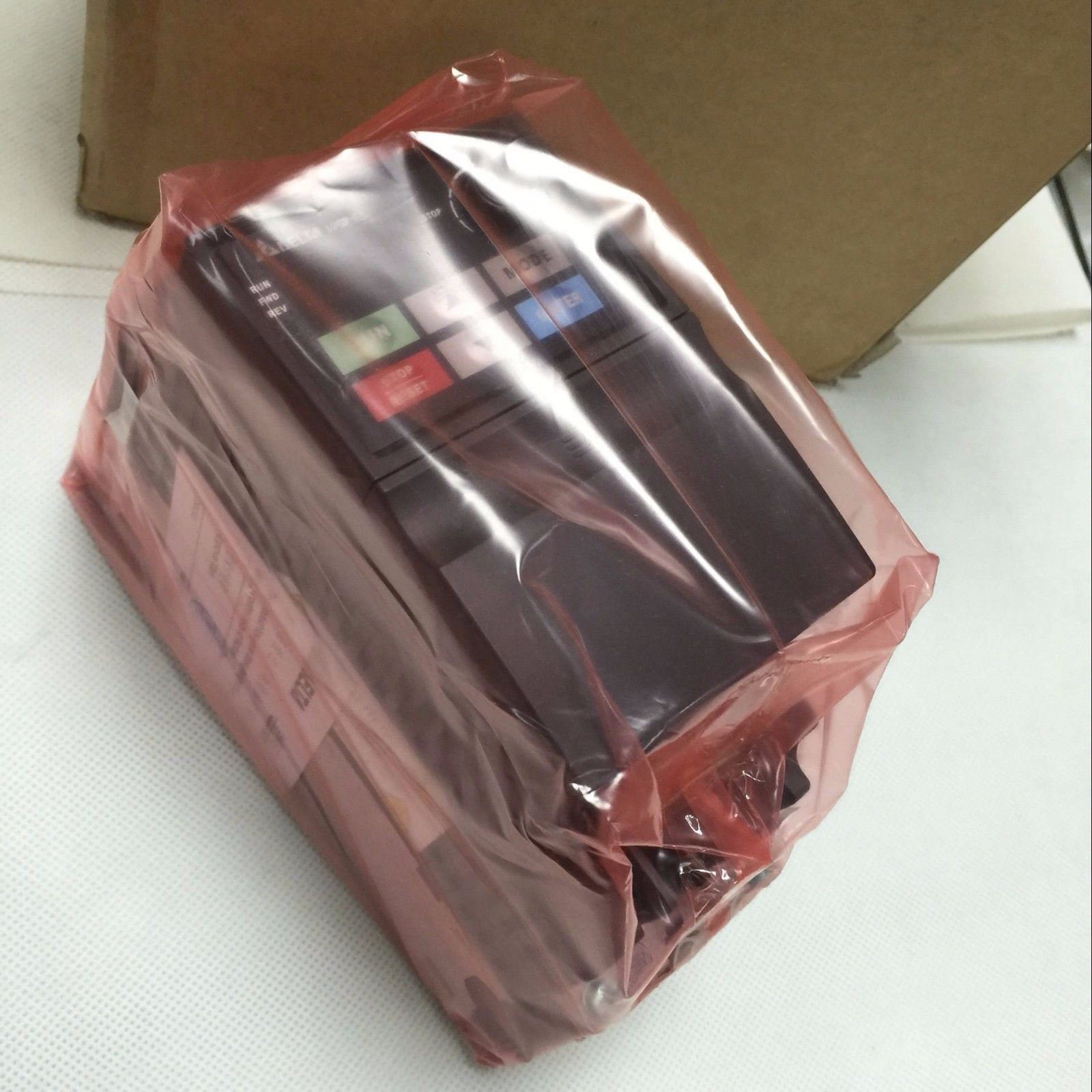 VFD007EL21A DELTA VFD Inverter Frequenzumrichter 750W 1HP 1PHASE 220V