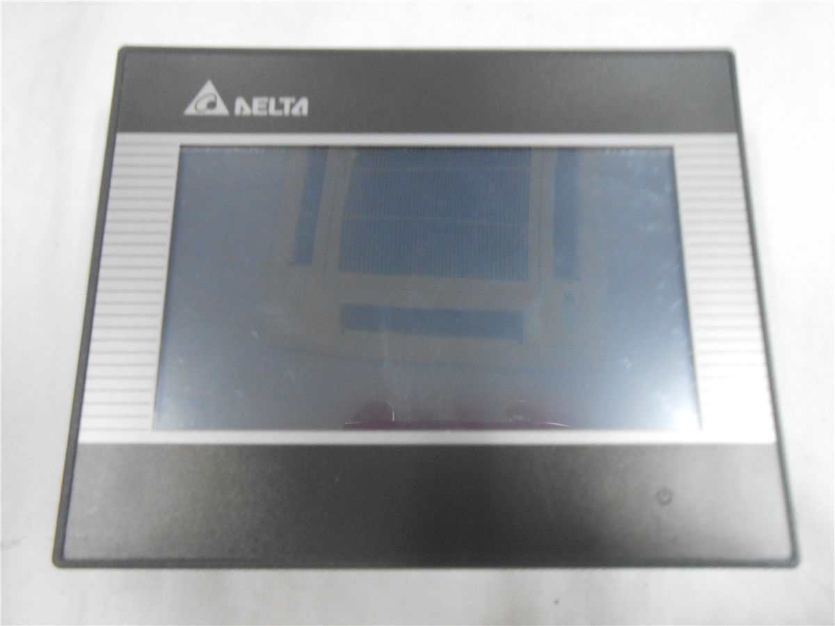 DOP-B03S211 Delta HMI Touchscreen 4,3 Zoll 480 * 272 mit Programmkabel neu