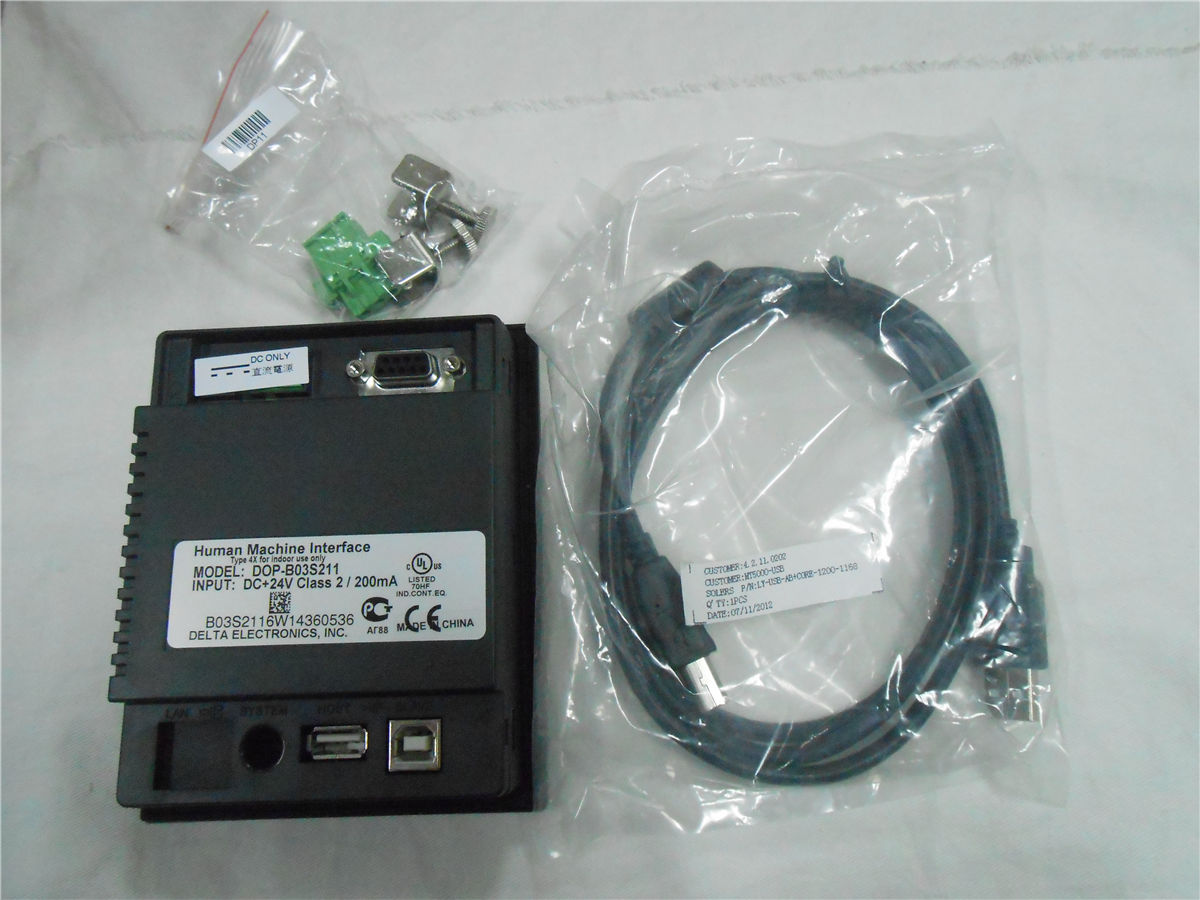 DOP-B03S211 Delta HMI Touchscreen 4,3 Zoll 480 * 272 mit Programmkabel neu