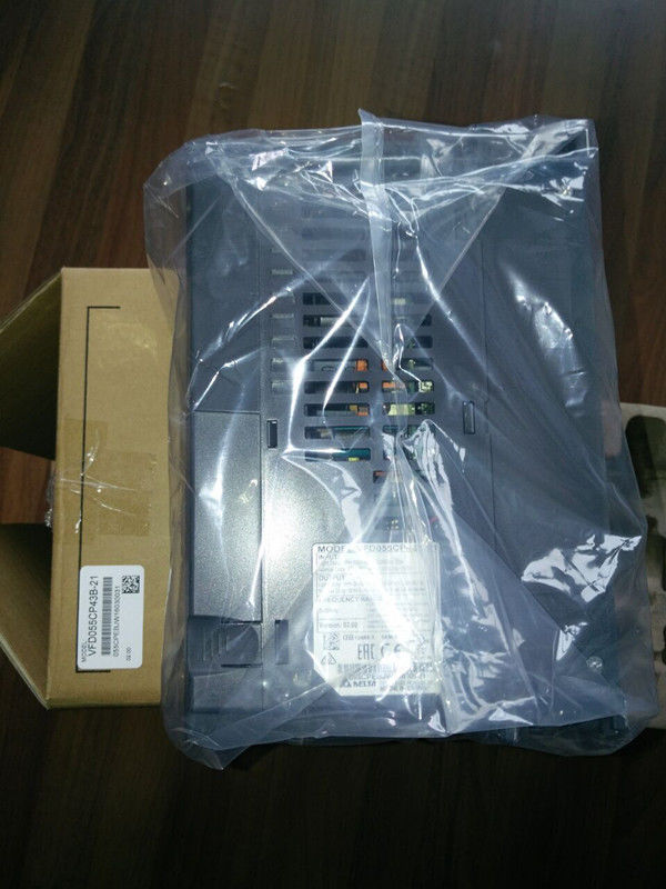 VFD055CP43B-21 DELTA VFD Wechselrichter Frequenzumrichter 5,5 kW 7,5 PS 3PH AC