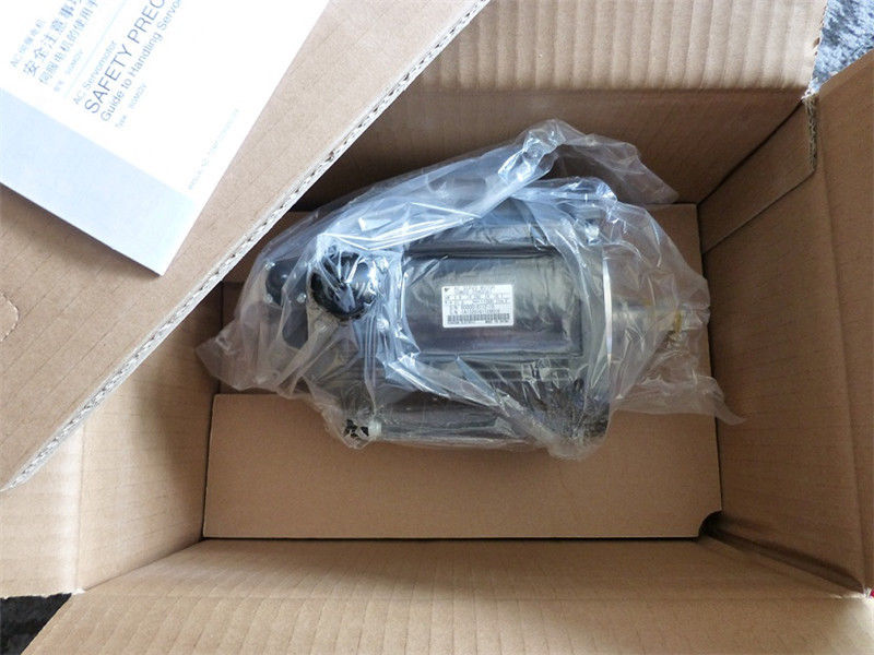 SGMGV-13ADC61 AC Servo Motor 1.3kw 1500rpm 8.34N.m 130mm frame AC200V