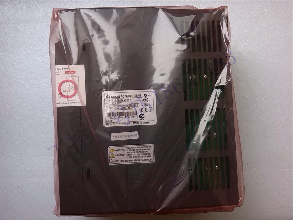 ECMA-E21320RS + ASD-B2-2023-B DELTA 2 kW 2000 U / min 9,55 N.m AC-Servomotor dri