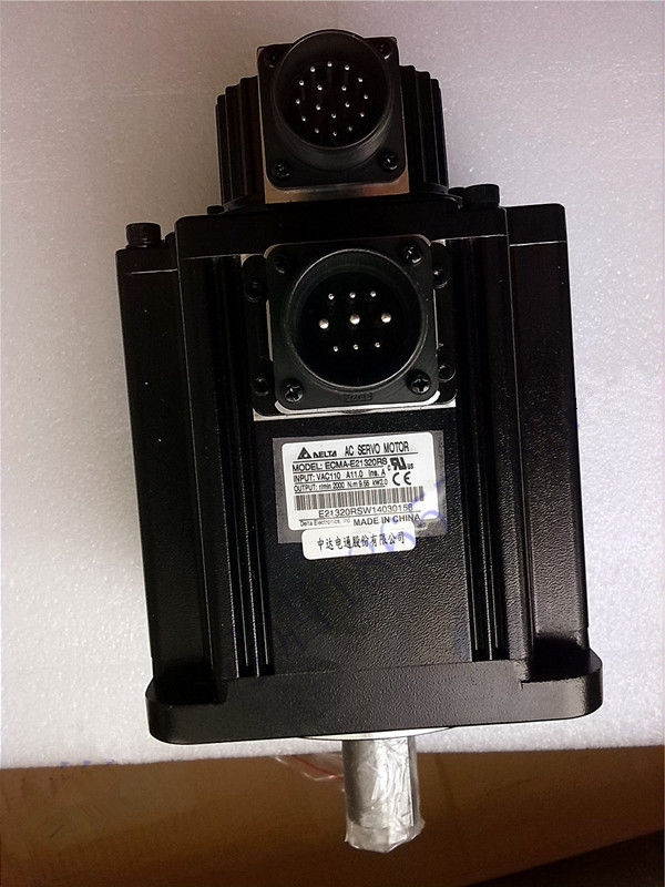 ECMA-E21320RS + ASD-B2-2023-B DELTA 2 kW 2000 U / min 9,55 N.m AC-Servomotor dri