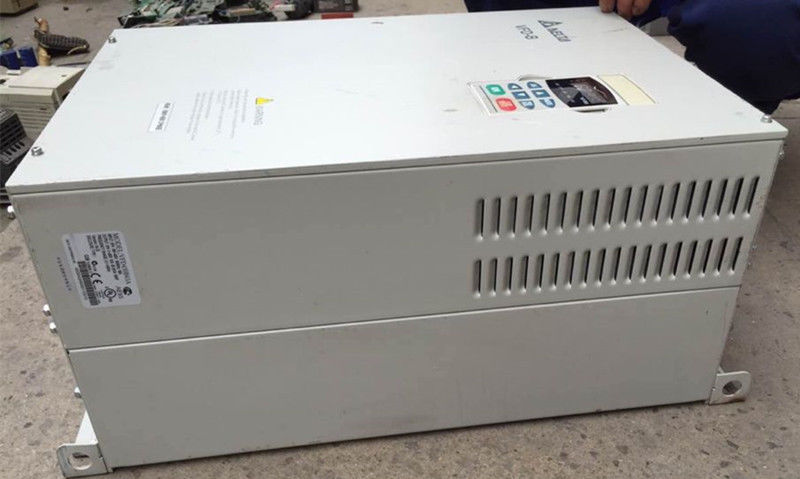VFD450B43A DELTA VFD Inverter Frequency converter 45kw 60HP 3 PHASE 380V