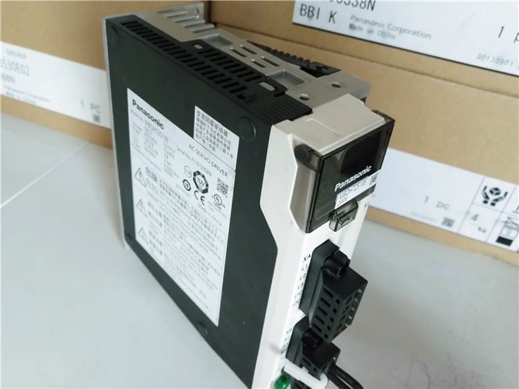 NEW&ORIGINAL Panasonic AC Servo Driver MBDKT2510E Free shipping