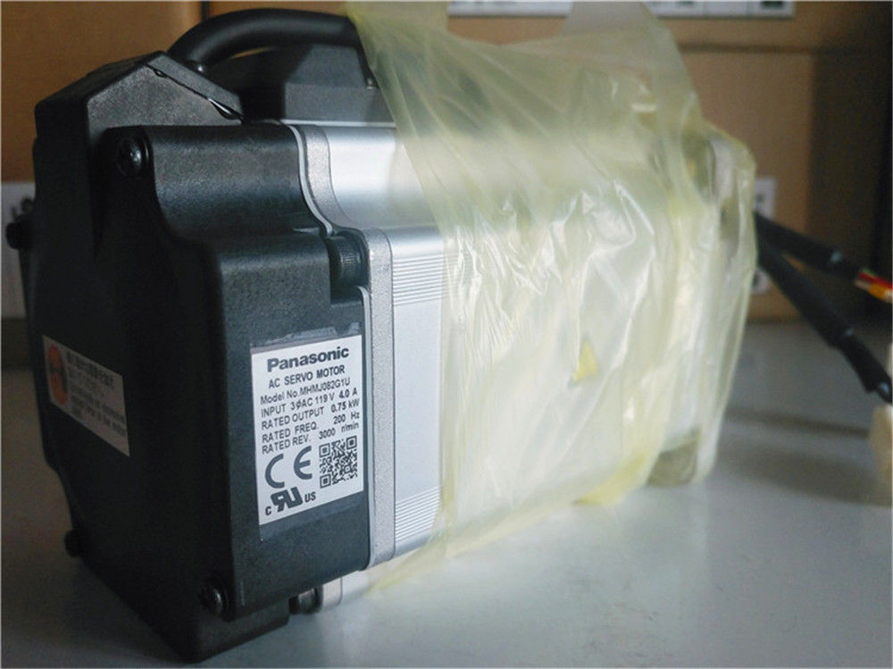 NEUER PANASONIC AC-Servomotor MHMJ082G1U im Karton (echtes Bild)