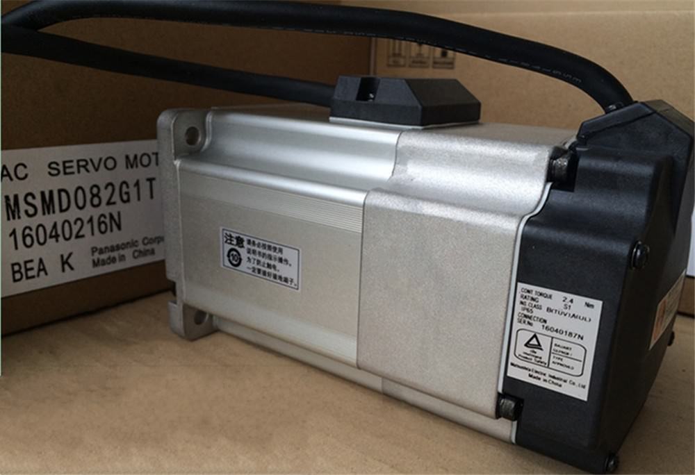 NEUER PANASONIC AC-Servomotor MSMD082G1T im Karton