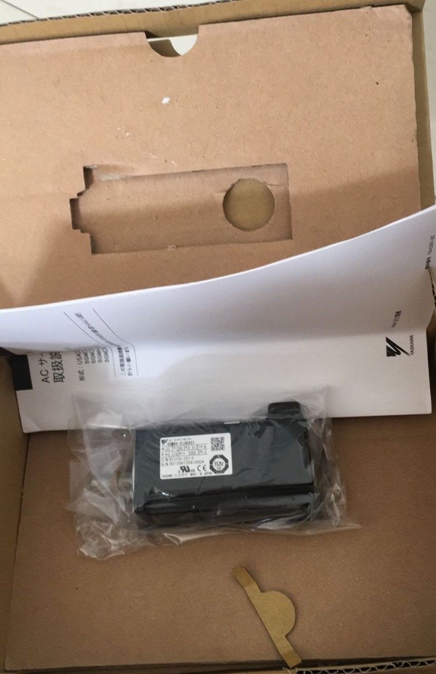 Neu Yaskawa 200VAC 100W SERVO MOTOR SGMJV-01A3A21 SGMJV01A3A21