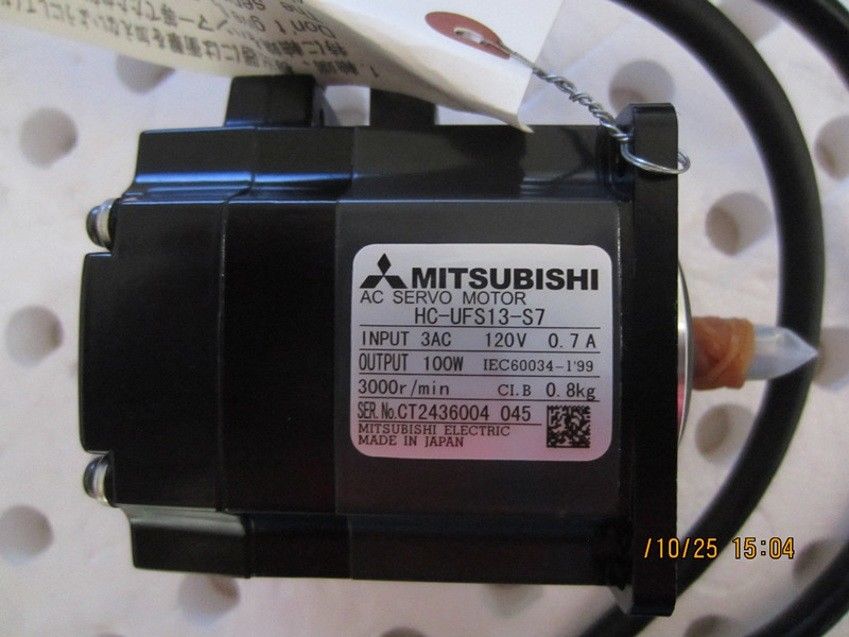 Neuer Mitsubishi 4 kW Servomotor HC-UFS13-s7 HCUFS13s7