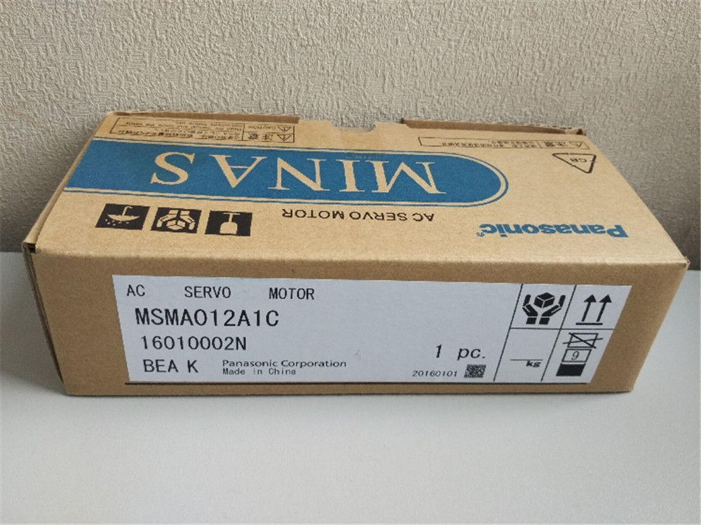 Neuer PANASONIC 0,1 kW 200 Hz 3000 U/min Servomotor MSMA012A1C