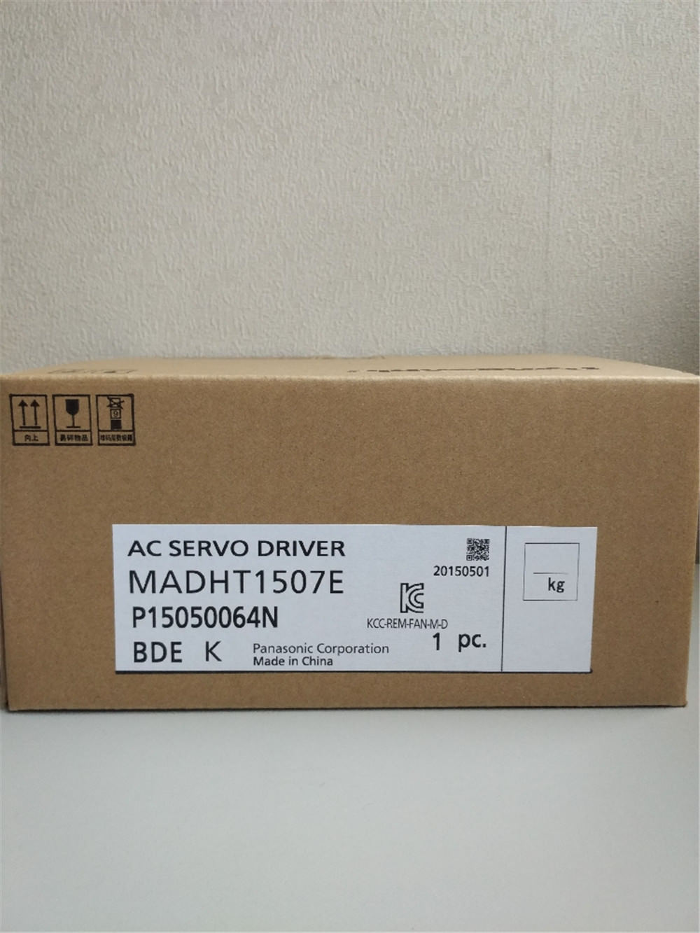 Neuer PANASONIC AC-Servoantrieb MADHT1507E 240V 200W
