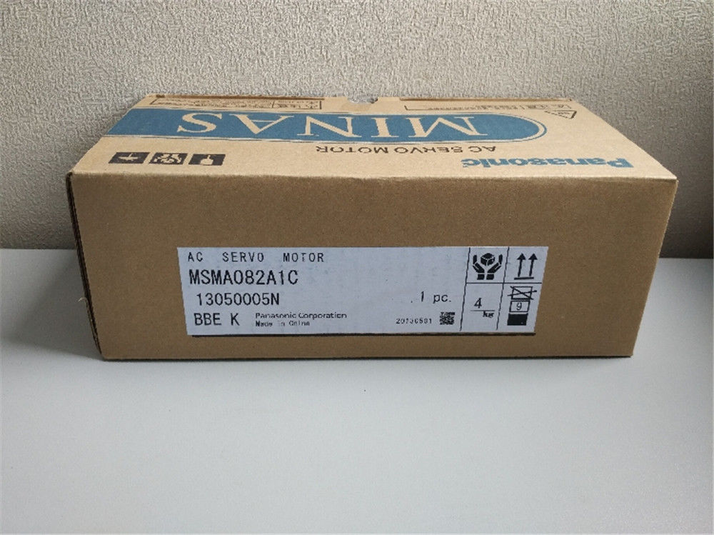 NEUER PANASONIC-Servomotor MSMA082A1C im Karton
