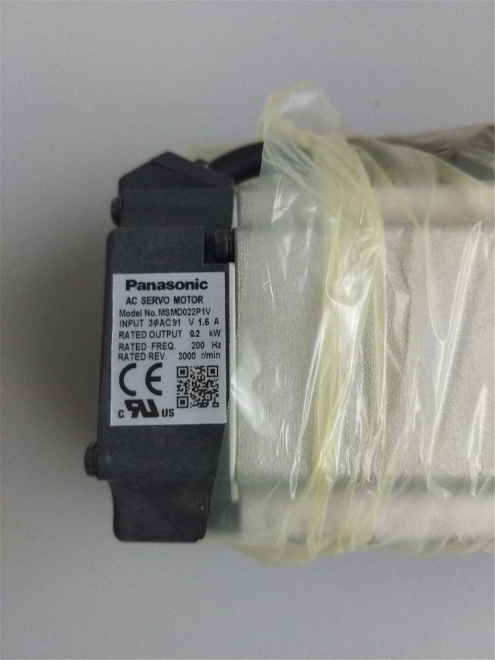 NEUER PANASONIC AC-Servomotor MSMD022P1V im Karton
