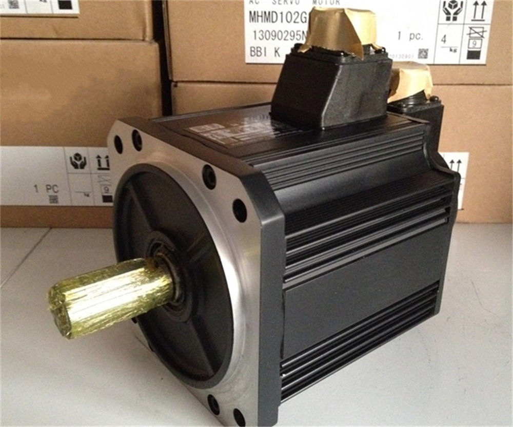 PANASONIC 2000RPM 1,5kW Inkremental 200VAC AC Servomotor MHMA152P1G