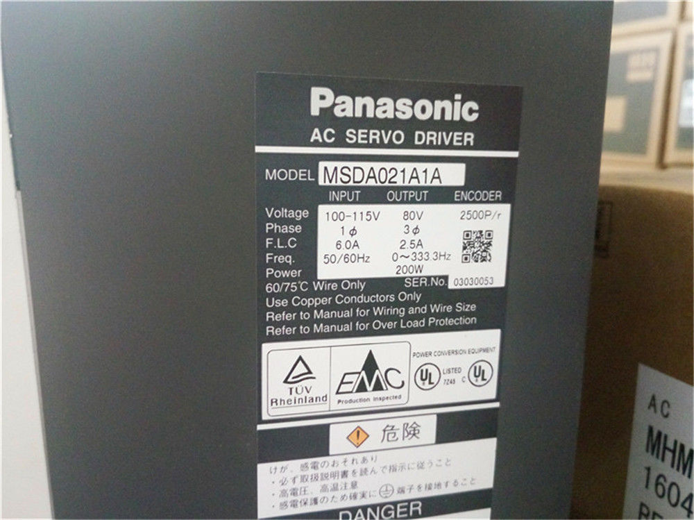Neuer PANASONIC 200W AC MINAS A-SERIES Servoantrieb MSDA021A1A