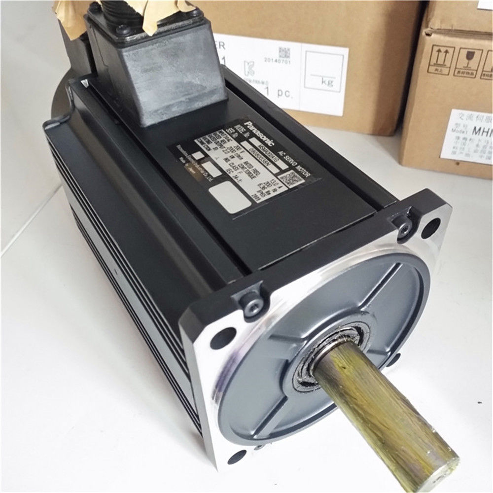 NEU PANASONIC AC Servomotor MSMA202A1G im Karton