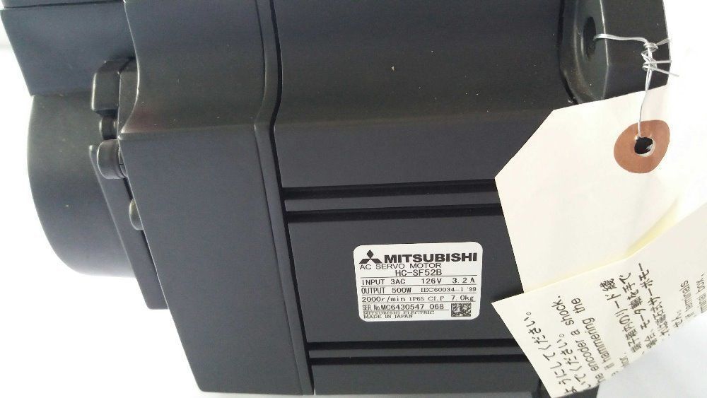 NEW&ORIGINAL Mitsubishi SERVO MOTOR HC-SF52B HCSF52B IN BOX
