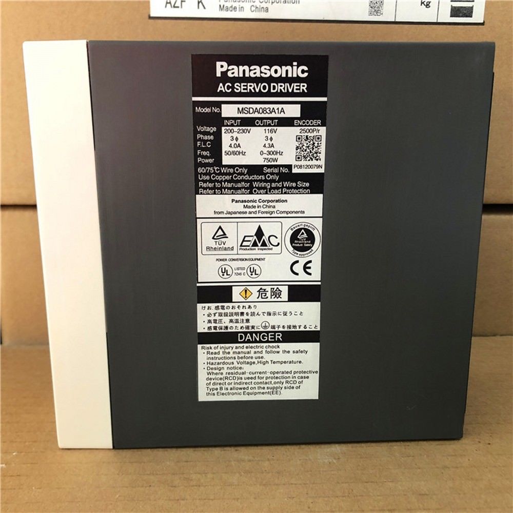 NEU Panasonic Servo Drives MSDA083A1A im Karton