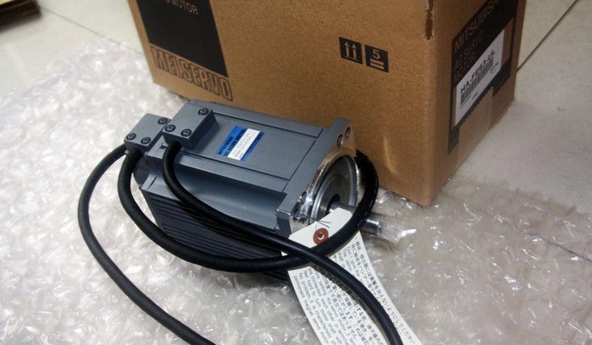 Original neuer Mitsubishi Servomotor HA-FE63-UL im Karton HAFE63UL