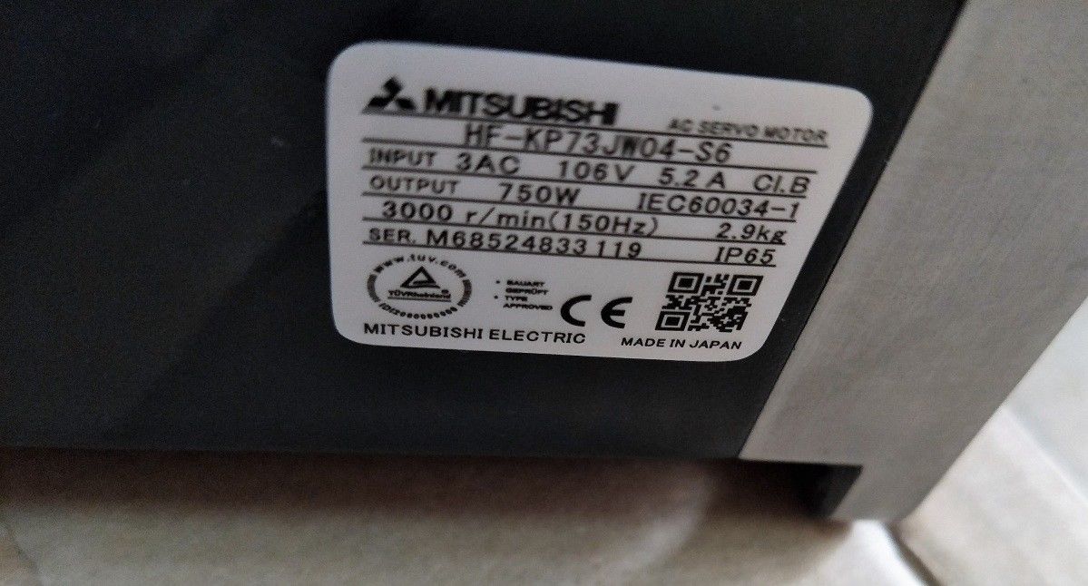 MITSUBISHI 0,75 kW 3000 U/min SERVOMOTOR HF-KP73JW04-S6 HFKP73JW04S6