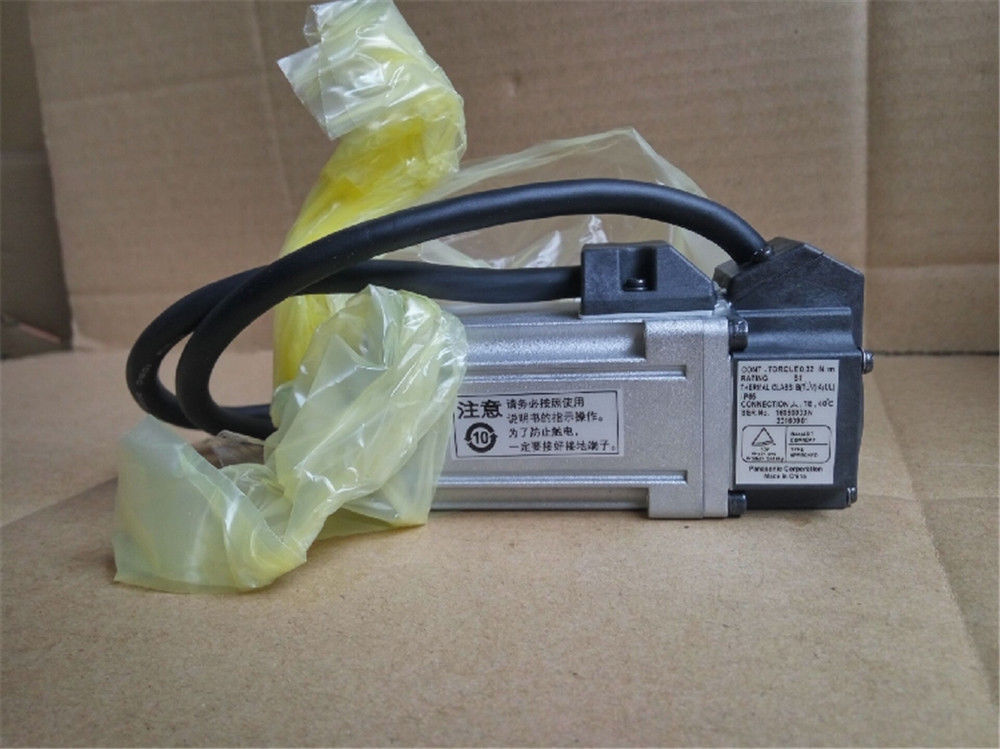 Neuer PANASONIC MINAS A4 SERIE AC-Servomotor mit geringer Trägheit MSMD012P1C